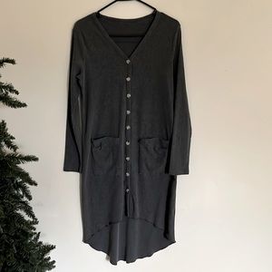 Gray Hi-Lo Sweater. Size M.